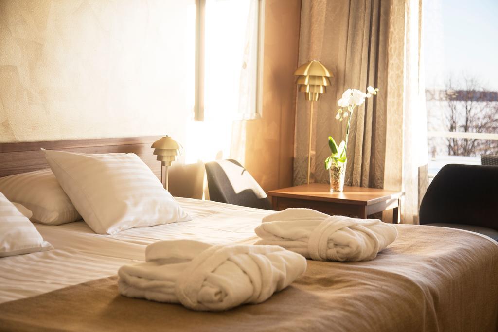 Hotel Arkipelag มารีฮามน์ ภายนอก รูปภาพ