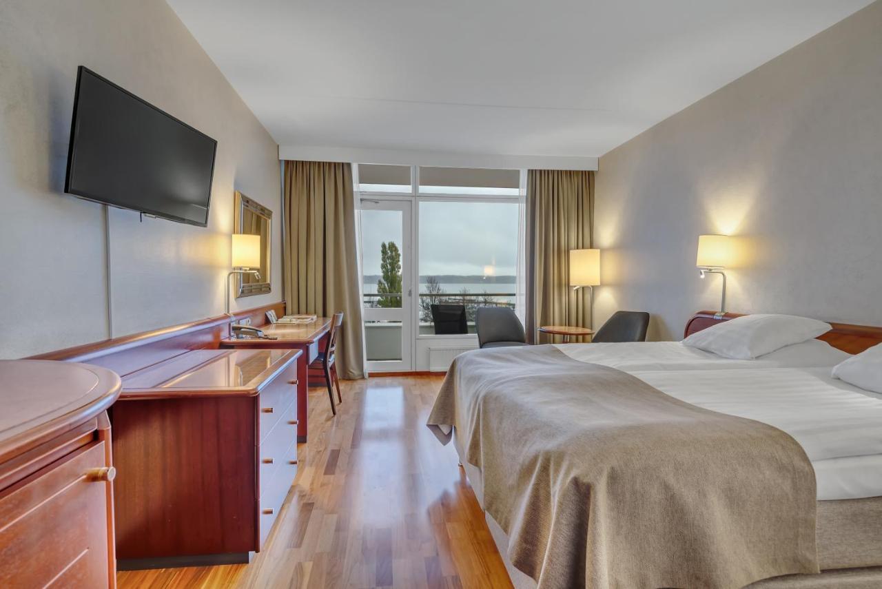 Hotel Arkipelag มารีฮามน์ ภายนอก รูปภาพ